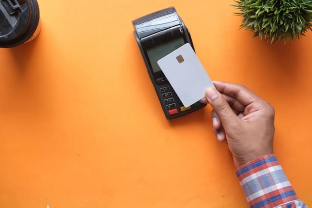 Fintech extranjeras apuntan a competir en pagos, cambio y servicios financieros en Perú
