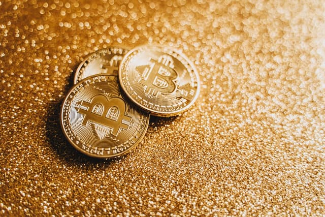 Bitcoin acelera su recuperación y acumula subida: ¿qué está impulsando al mercado?